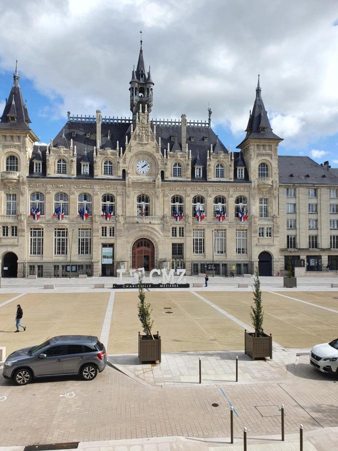Studio De L'Hotel De Ville Charleville-Mézières 외부 사진